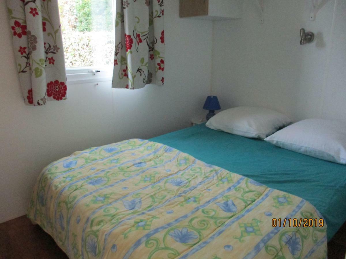 Les Mobile Home De Kerroyal Garlan Exterior photo