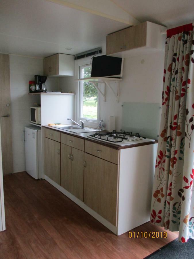 Les Mobile Home De Kerroyal Garlan Exterior photo